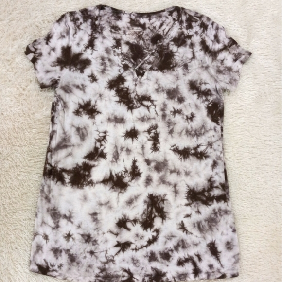 Women's stonewash t-shirt. - Picture 7 of 7